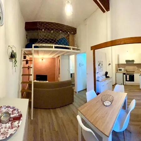 Cosy à Centre Narbona