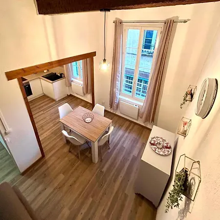 Cosy A Centre *